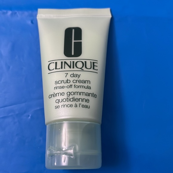 Clinique 7 day scrub cream rinse off formula NEW - Picture 7 of 9